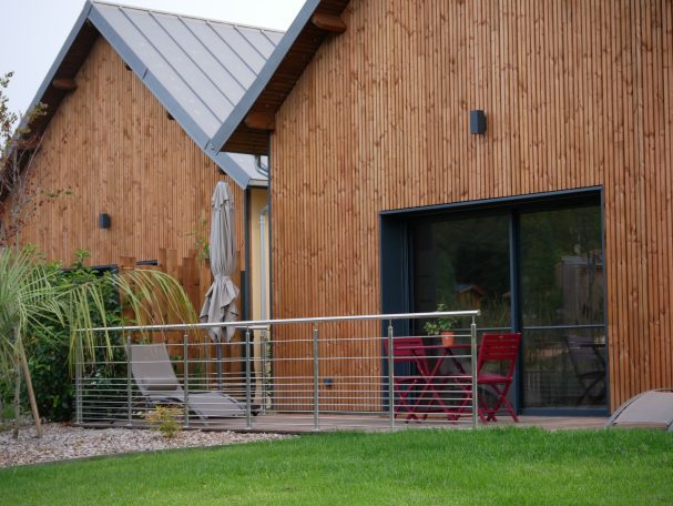 extérieur lodge Solesme en bois