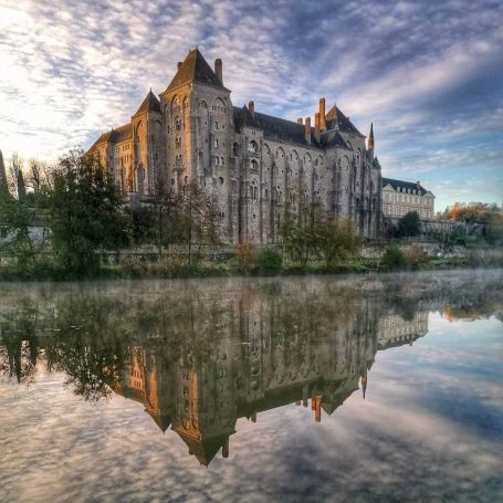 sarthe abbaye de solesmes